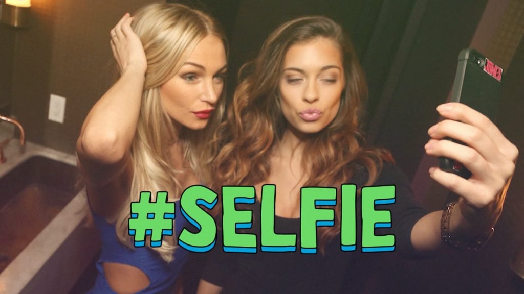 Best Selfie Captions and Selfie Quotes Famous on Instagram